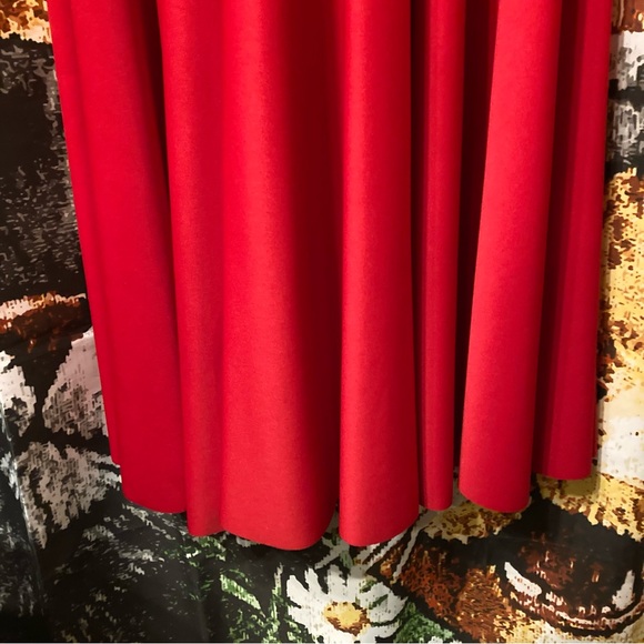 3/$15!! NWT *with spot* Red dance praise dress - Picture 9 of 10